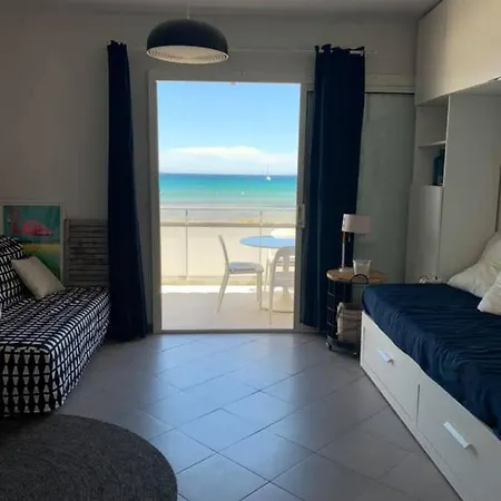 Apartment Studio Les Pieds Dans L'eau *